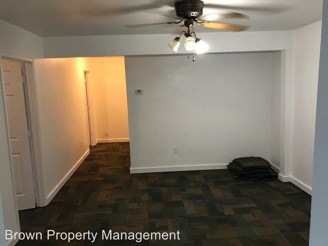 Foto del edificio - 3 br, 1 bath House - 638 wood river ave.