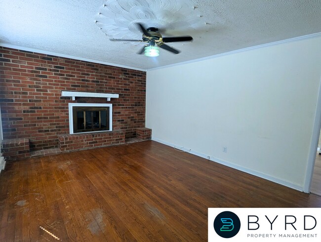 Foto del edificio - 1036 Kingsway Rd