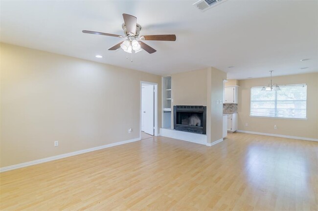 Building Photo - 2137 FM 1375