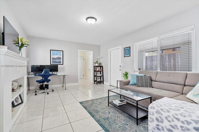 Foto del edificio - 2225 SW 57th Ct