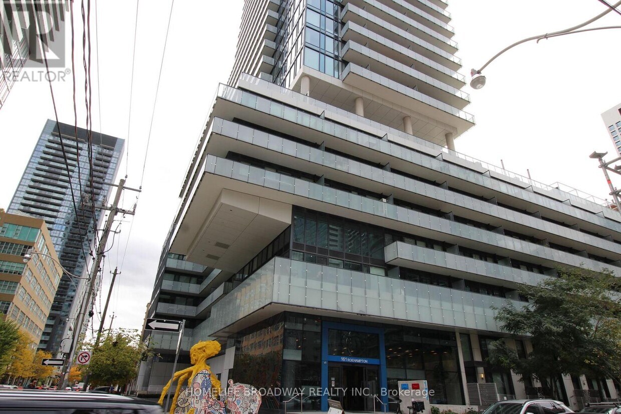 Photo principale - 161 Roehampton Ave