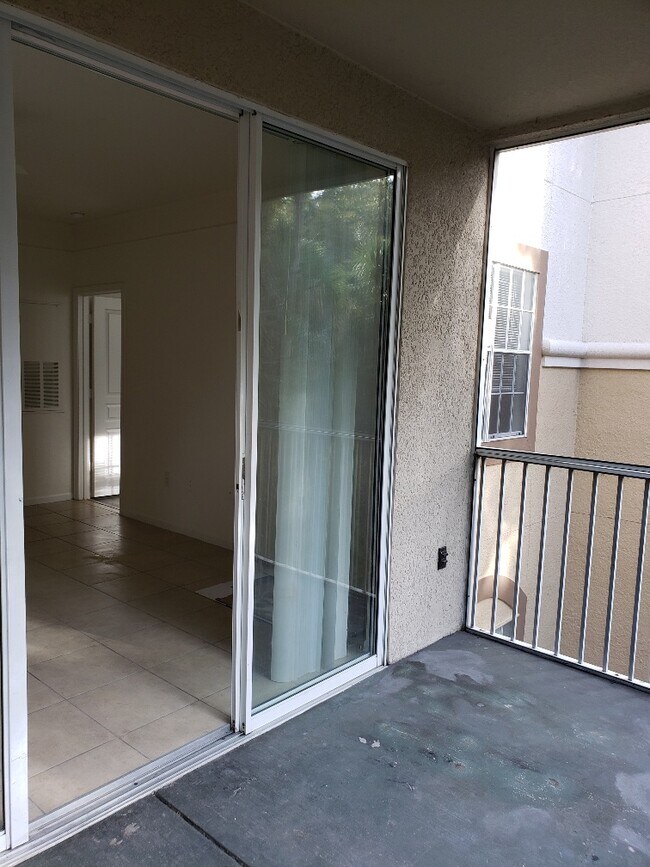 17110 Carrington Park Dr Unit 818, Tampa, FL 33647 Apartments in