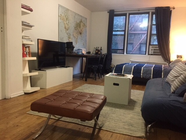 Foto principal - 515 E 6th St