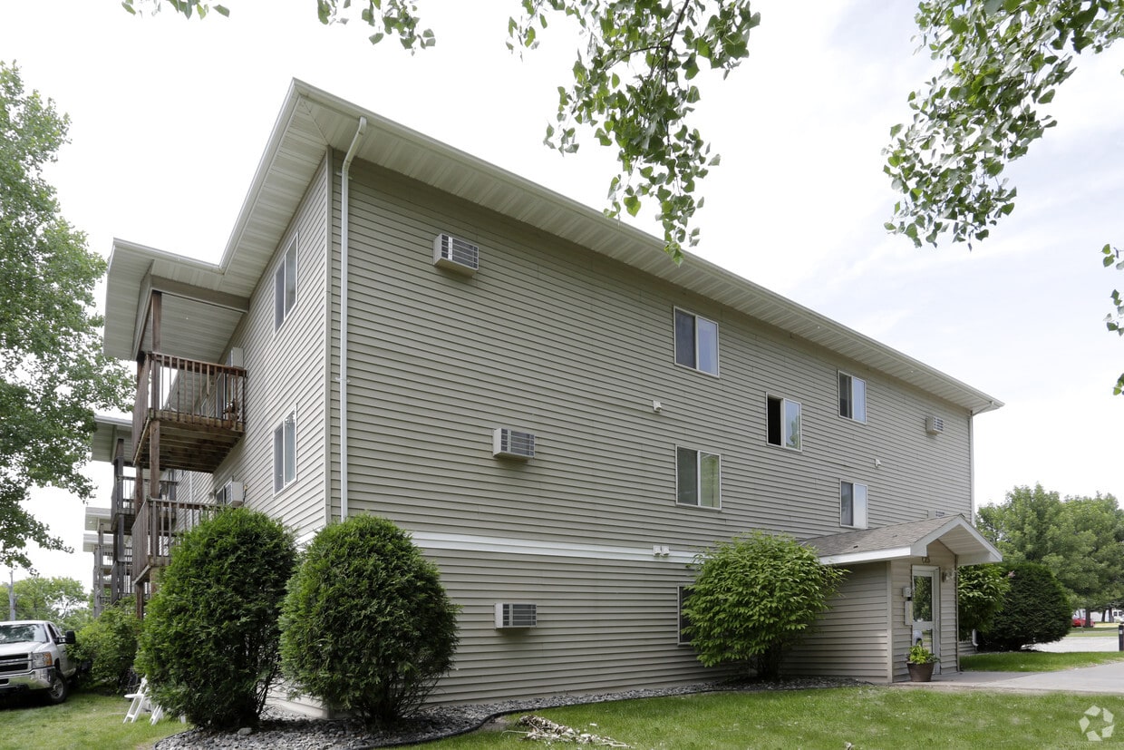 Primary Photo - Westwood Apartments