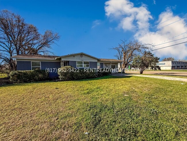 Building Photo - 6700 Reeves St