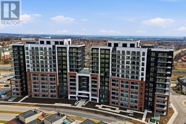 Building Photo - 51 Clarington Blvd