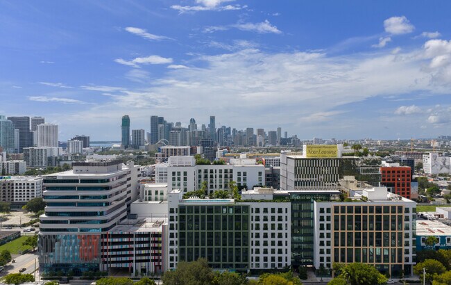 Foto del edificio - Wynwood Plaza Residences