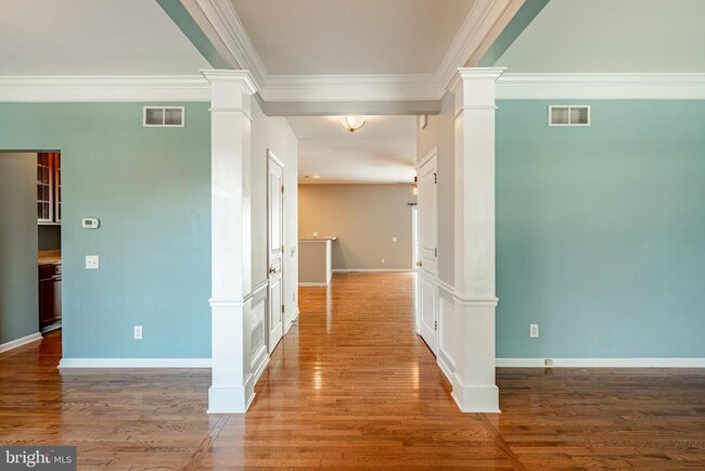 Foto del edificio - 1106 Harding Cir