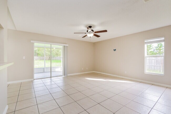 Building Photo - 12025 Goldenstar Ln