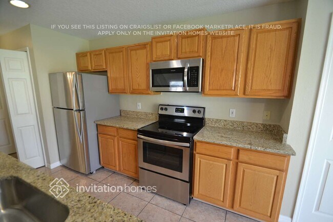 Building Photo - 2159 Heathwood Cir