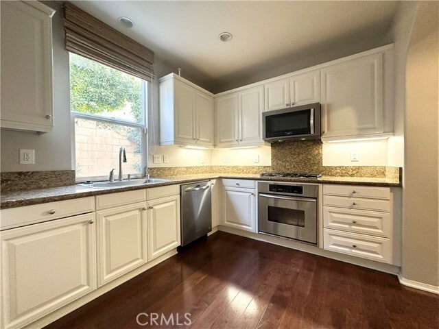 Building Photo - 67 Canal