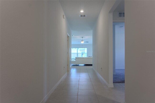 Building Photo - 4209 Bridle Booster Wy