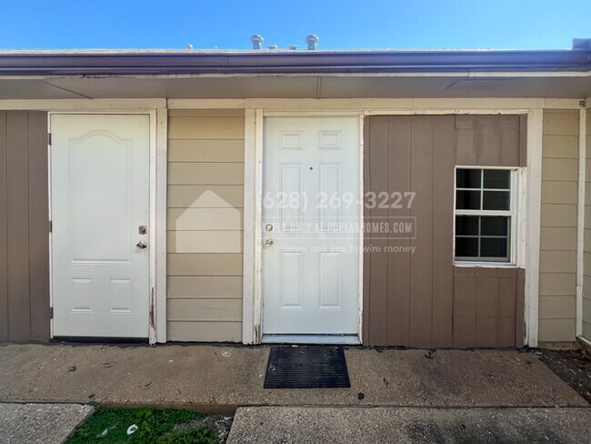Foto del edificio - 11827 Garden Terrace Dr