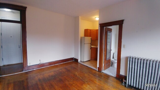Building Photo - 20 Hemenway St