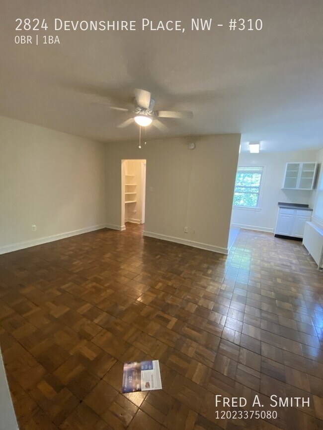 Foto del edificio - 2824 Devonshire Pl NW