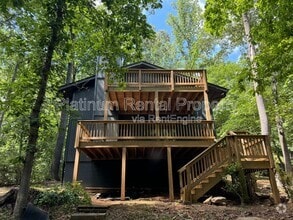 Building Photo - 8380 Lucas Creek Trl