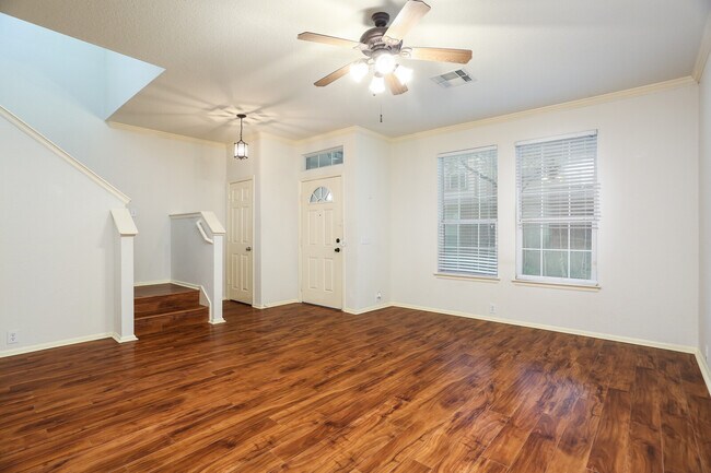Building Photo - 2545 Grayson Cir