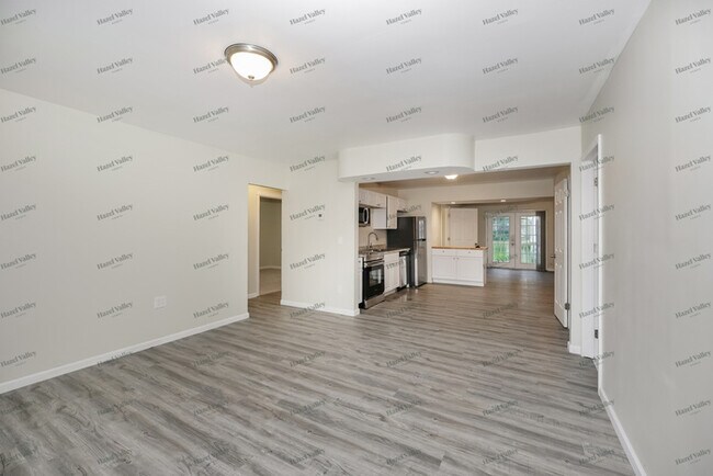 Foto del edificio - 2797 Stark Dr