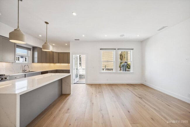 Photo - 3056 Octavia St Apartment