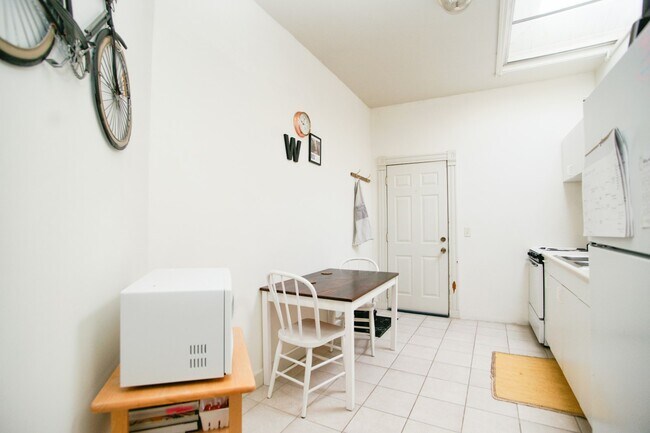 Foto del edificio - 704 N 3rd St