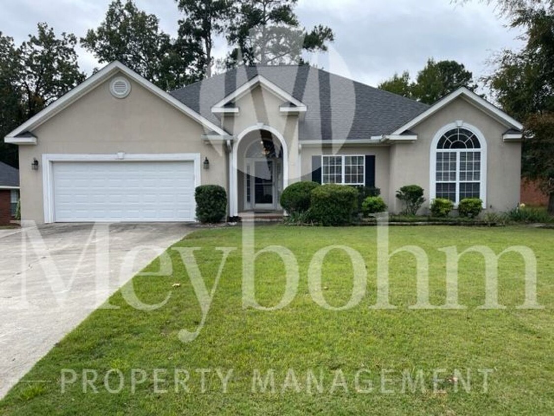 Foto principal - 4384 Marshall Way - One Marshall Place