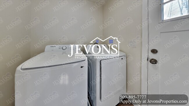 Foto del edificio - 19019 SE 164th St