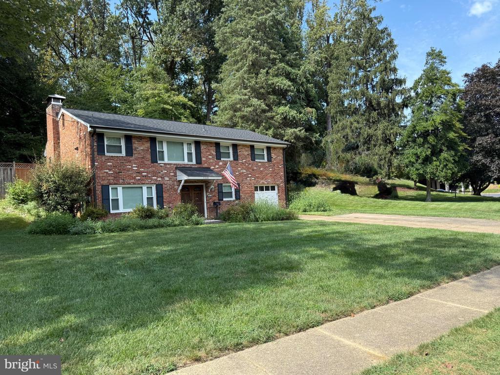 Foto principal - 5608 Heming Ave
