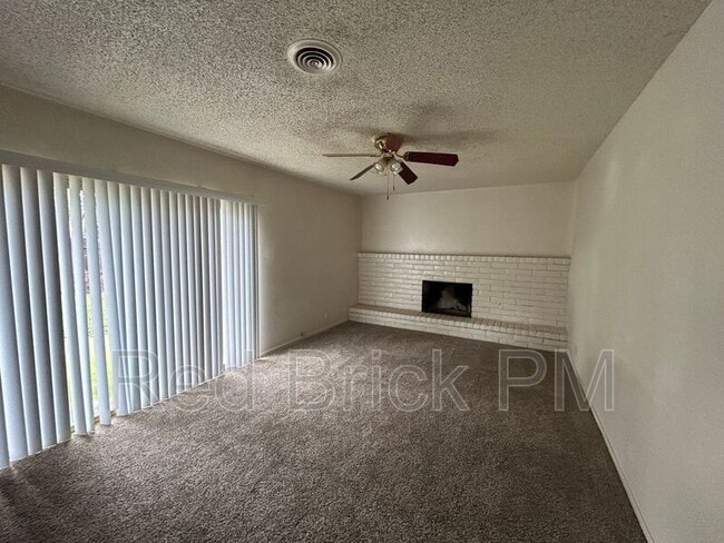 Building Photo - 527 Sonora Ave