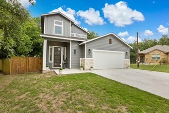 Building Photo - 110 Manana Ct