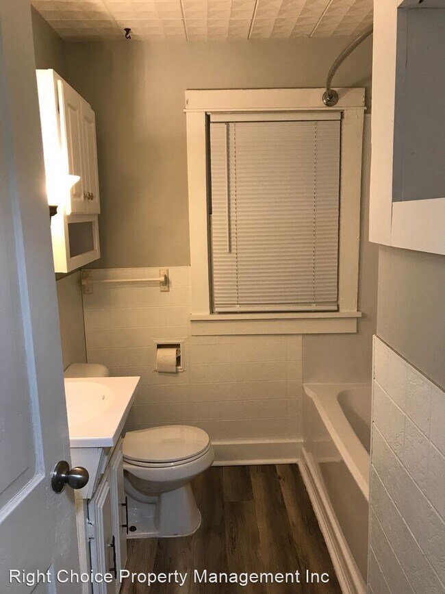 Building Photo - 2 br, 1 bath House - 2423 Mary St