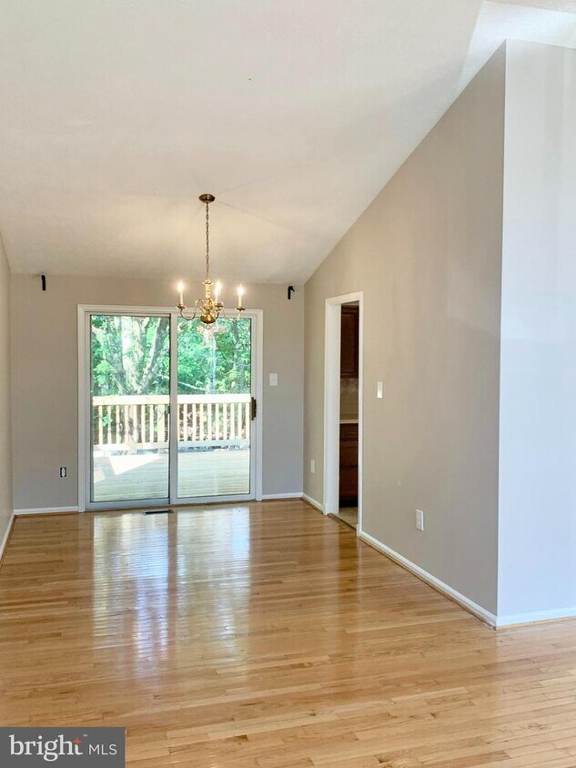 14905 Falconwood Dr, Burtonsville, MD 20866 House Rental in