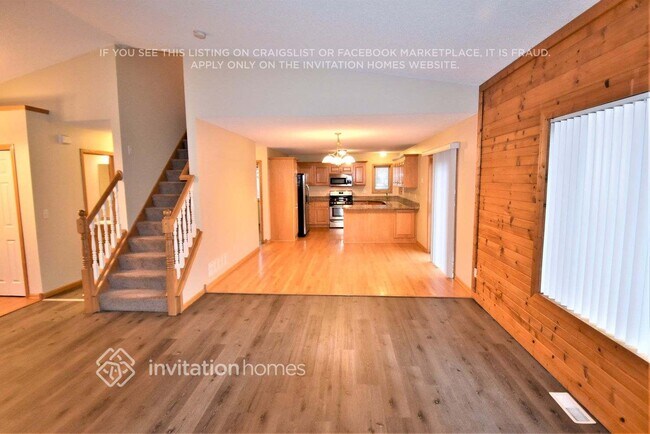 Foto del edificio - 10235 Kali Ave NE