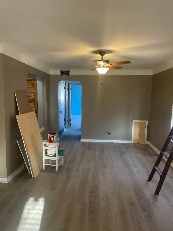 Building Photo - 4233 Ridge Rd