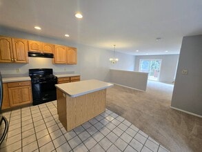 Building Photo - 1578 Pinewind Dr