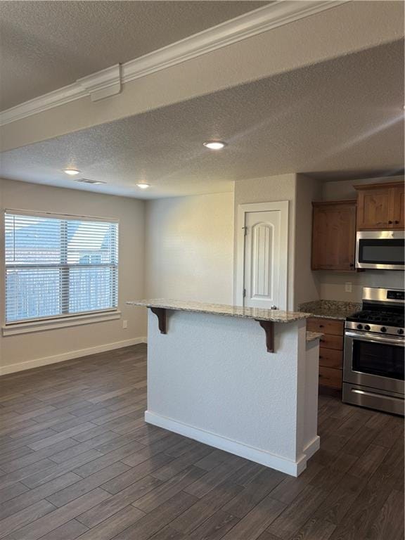 Building Photo - 512 Vee St