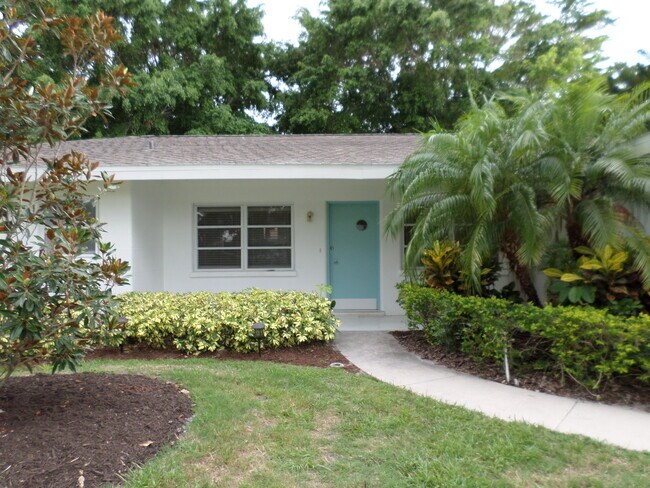 Building Photo - 7532 Cove Terrace