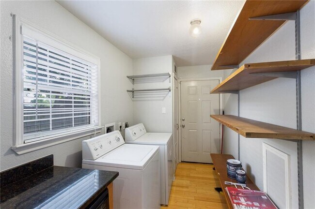 Foto del edificio - 74 Julius St