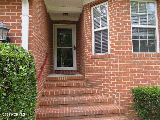 Foto del edificio - 195 Winchester Rd