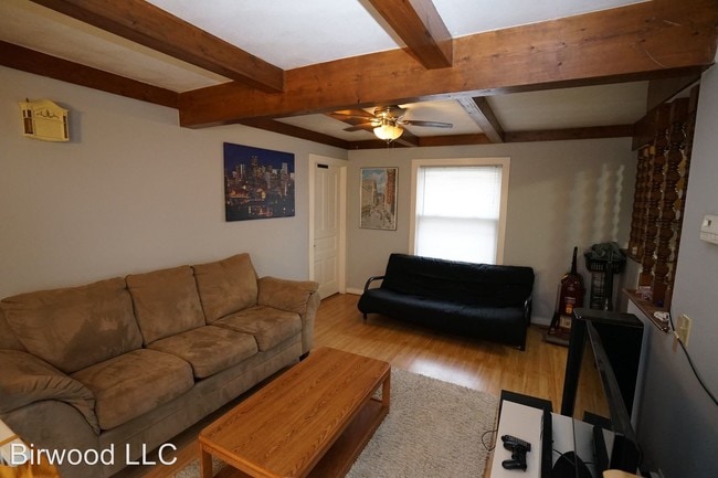 Building Photo - 409 W Mifflin St