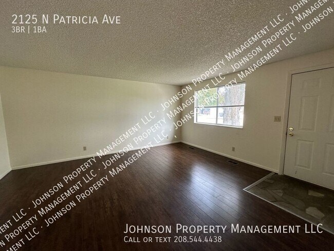 Building Photo - West Boise single family home with Double ...