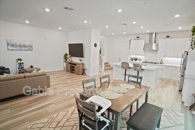 Building Photo - 27513 N Feathery Cassia Way