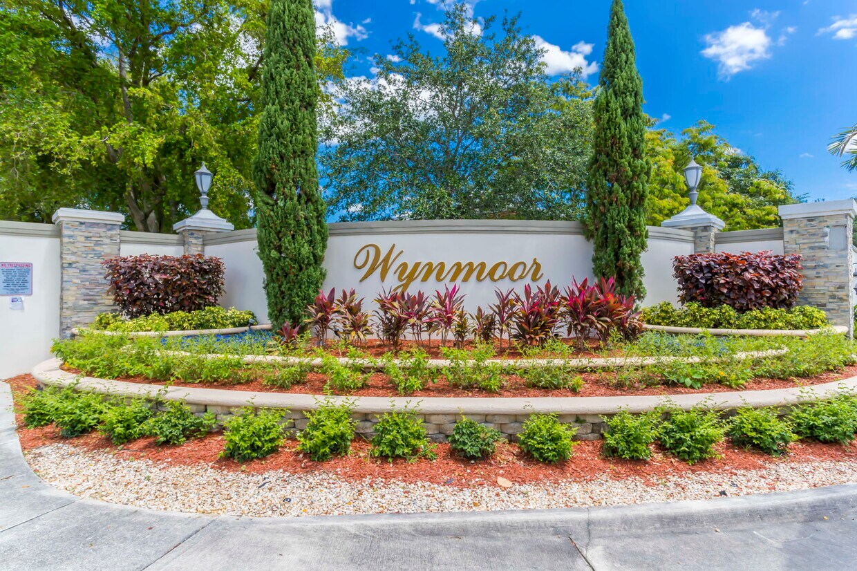 Foto principal - 2802 Victoria Way
