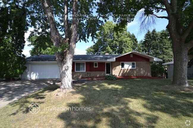 Building Photo - 2300 Winfield Ave