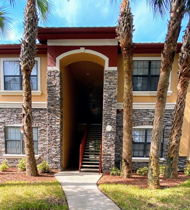 Building Photo - 2141 Portofino Pl