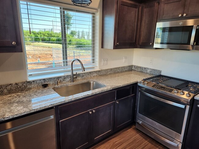 Foto del edificio - Rare Opportunity to Live on the Ridge!
