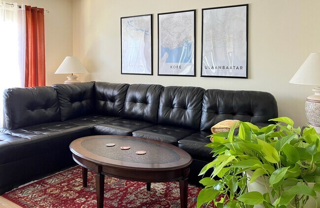 Foto del edificio - 5270 Summer Ridge Dr