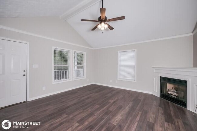 Foto del edificio - 9810 WILLIAMSBOROUGH LN, LOUISVILLE, KY 40291