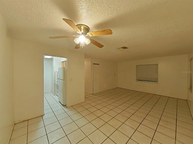 Foto del edificio - 6027 Woods St