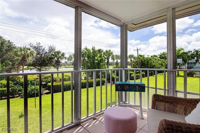 Foto del edificio - 6725 Winkler Rd