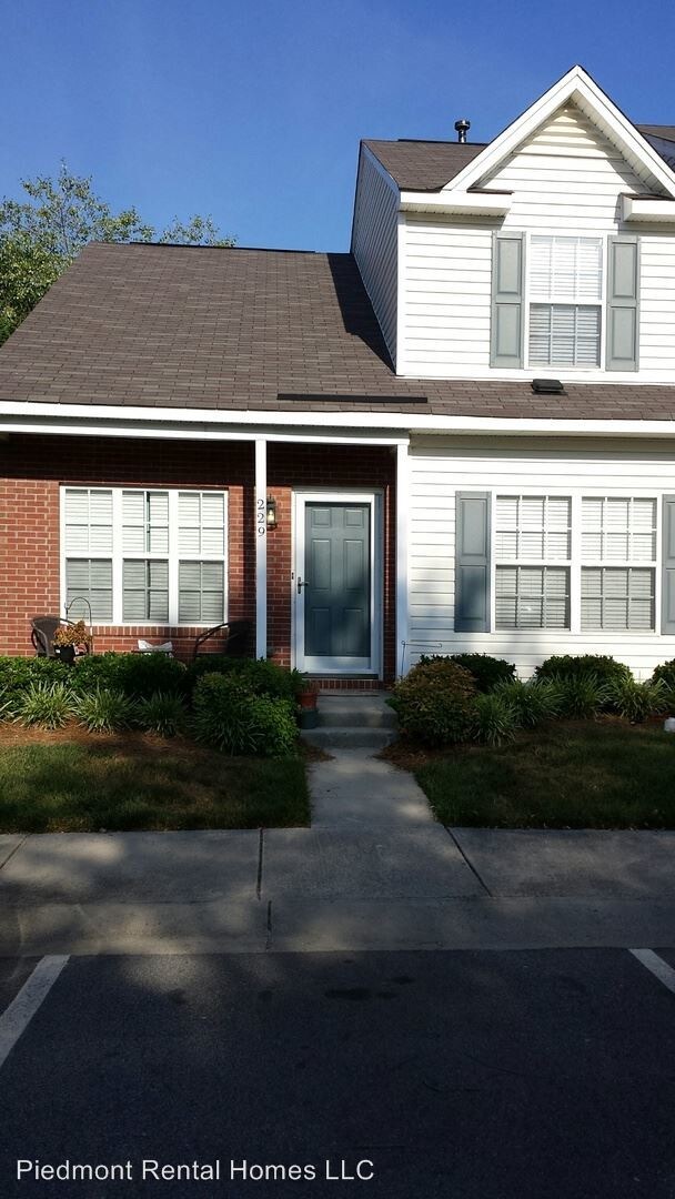 229 Bridford Downs Dr, Greensboro, NC 27407 House Rental in